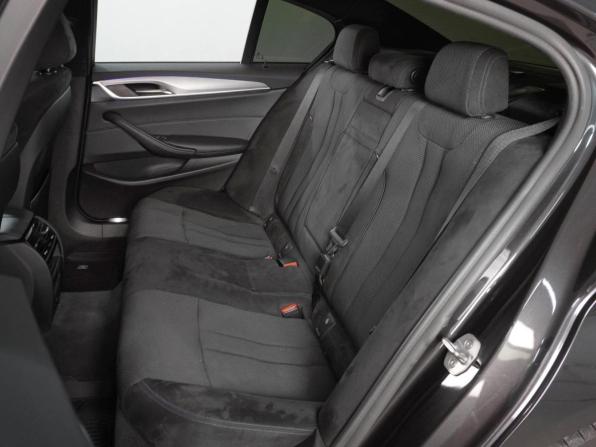 BMW 5 серии VII (G30/G31/G38) с пробегом 2018 года, цена 2 830 000 рублей, 221214 км, седан, Автокод Объявления