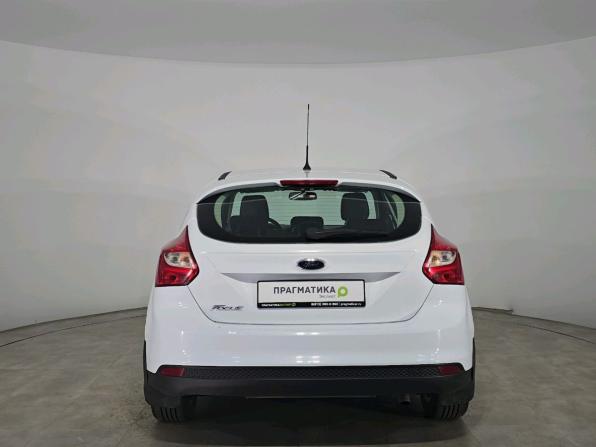 Ford Focus III с пробегом 2013 года, цена 950 000 рублей, 93793 км, хэтчбек, Автокод Объявления