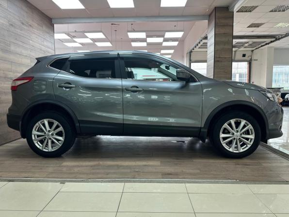 Nissan Qashqai II с пробегом 2018 года, цена 1 950 000 рублей, 73278 км, внедорожник, Автокод Объявления