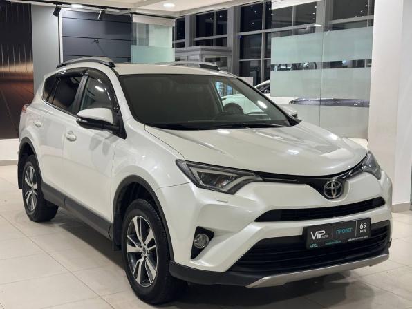 Toyota RAV4 IV (XA40) Рестайлинг с пробегом 2017 года, цена 2 447 000 рублей, 74606 км, внедорожник, Автокод Объявления