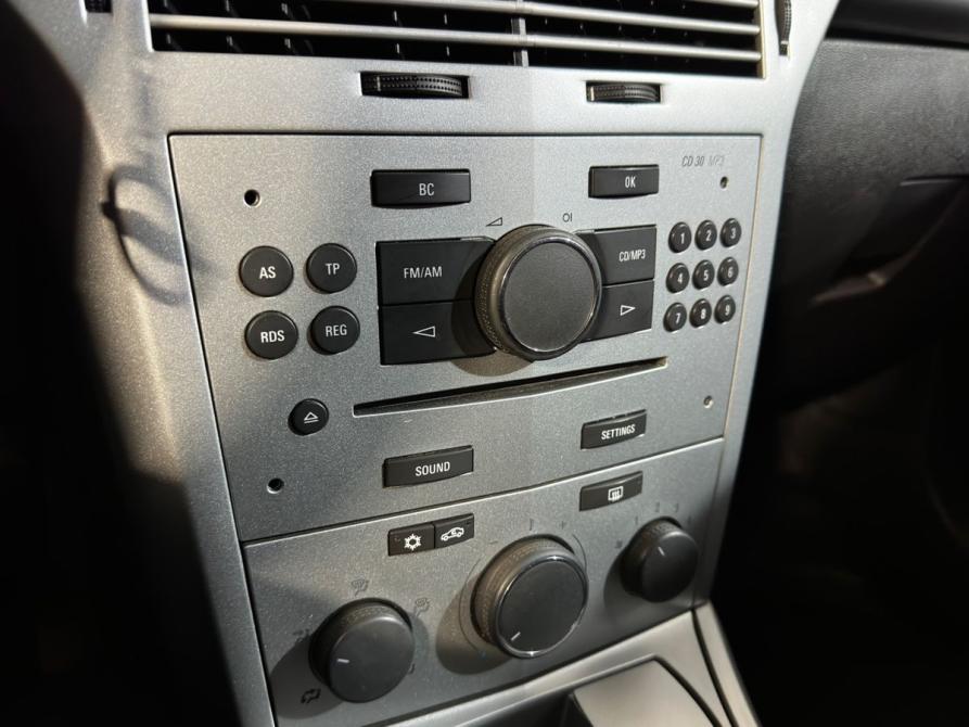 Opel Astra H Рестайлинг Великий Новгород  - изображение 17