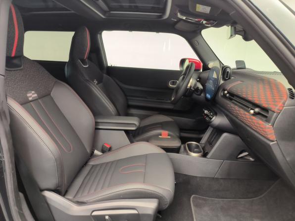 Mini Hatch IV (F65/F66/J01) с пробегом 2025 года, цена 6 200 000 рублей, 1078 км, хэтчбек, Автокод Объявления