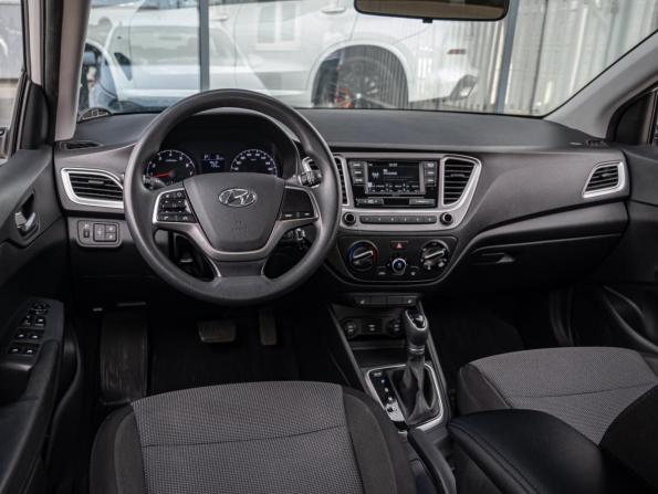 Hyundai Solaris II Рестайлинг с пробегом 2020 года, цена 1 289 000 рублей, 89050 км, седан, Автокод Объявления