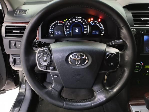 Toyota Camry VII (XV50) с пробегом 2013 года, цена 1 400 000 рублей, 254760 км, седан, Автокод Объявления