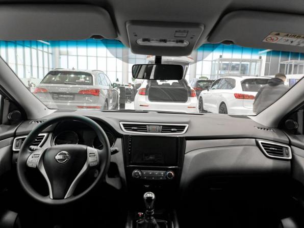 Nissan Qashqai II с пробегом 2017 года, цена 1 730 000 рублей, 83840 км, внедорожник, Автокод Объявления