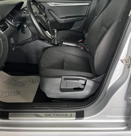 Skoda Octavia III (A7) Рестайлинг с пробегом 2019 года, цена 1 715 000 рублей, 110450 км, лифтбек, Автокод Объявления