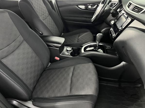 Nissan Qashqai II с пробегом 2018 года, цена 1 890 000 рублей, 107700 км, внедорожник, Автокод Объявления