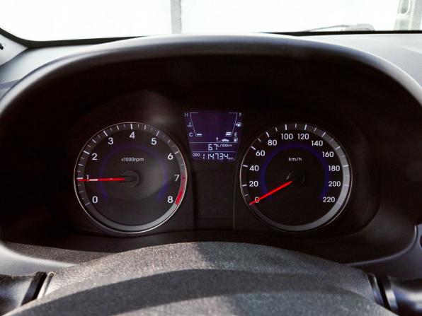 Hyundai Solaris I с пробегом 2014 года, цена 849 000 рублей, 114732 км, седан, Автокод Объявления