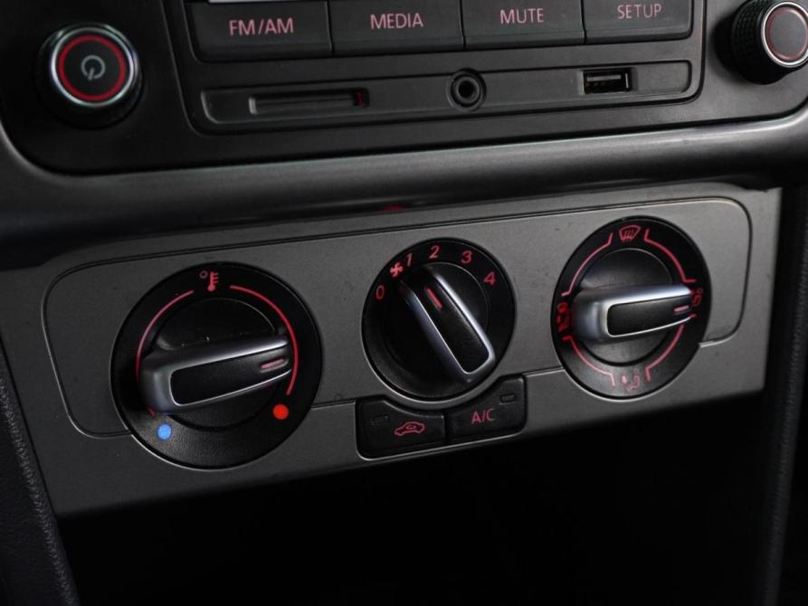 Volkswagen Polo V Рестайлинг Воронеж  - изображение 13