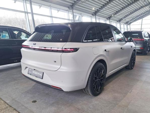 Li Auto (Lixiang) L6 с пробегом 2024 года, цена 6 450 000 рублей, 20393 км, внедорожник, Автокод Объявления