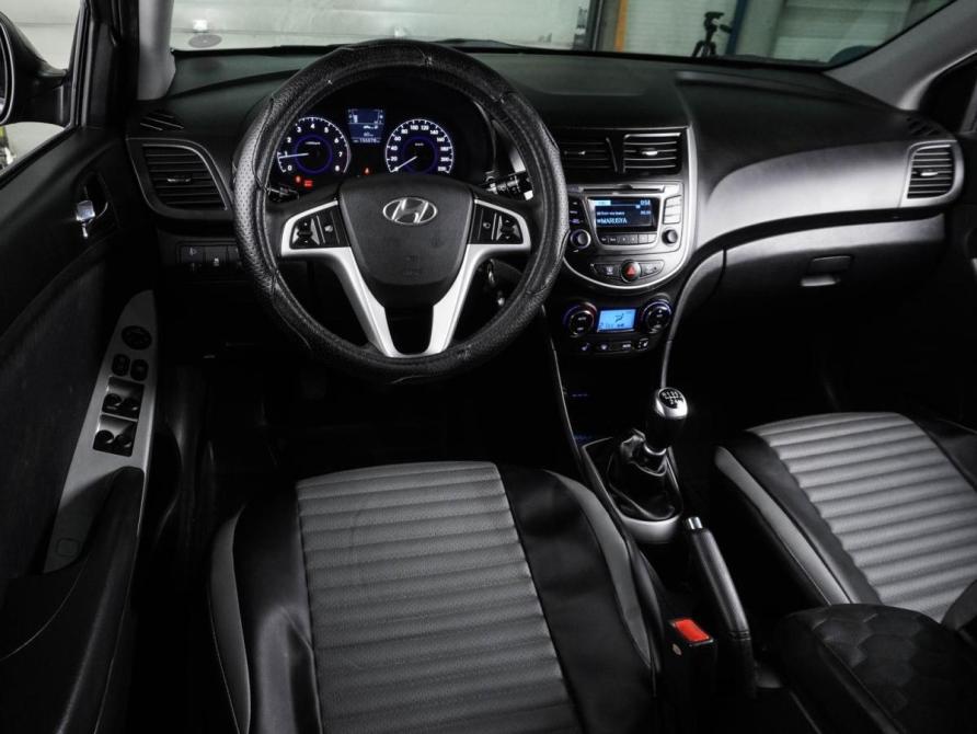 Hyundai Solaris I Воронеж  - изображение 6