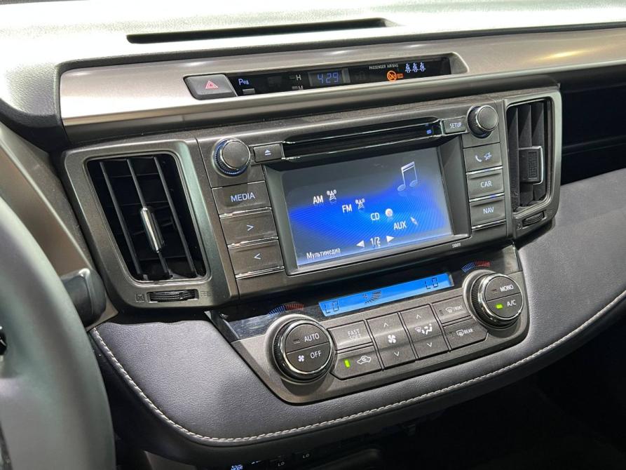 Toyota RAV4 IV (XA40) Оренбург  - изображение 12