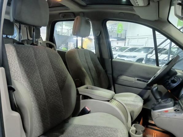 Renault Scenic II с пробегом 2006 года, цена 365 000 рублей, 177704 км, компактвэн, Автокод Объявления