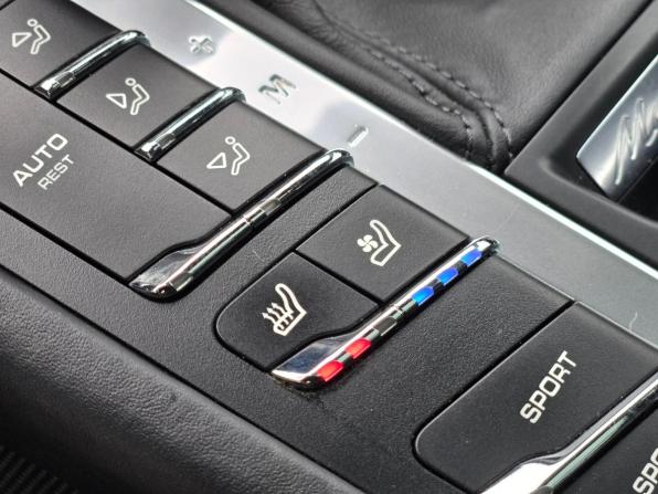 Porsche Macan I с пробегом 2014 года, цена 3 599 000 рублей, 100750 км, внедорожник, Автокод Объявления