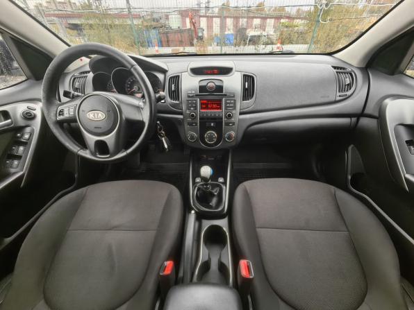 Kia Cerato II с пробегом 2010 года, цена 519 000 рублей, 323999 км, седан, Автокод Объявления