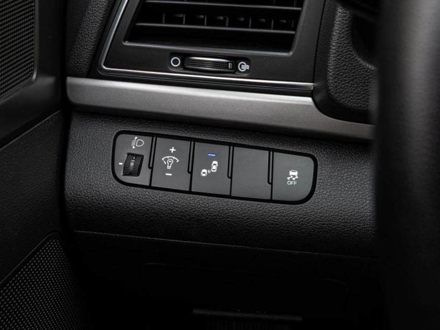 Hyundai Elantra VI (AD) Краснодар  - изображение 20