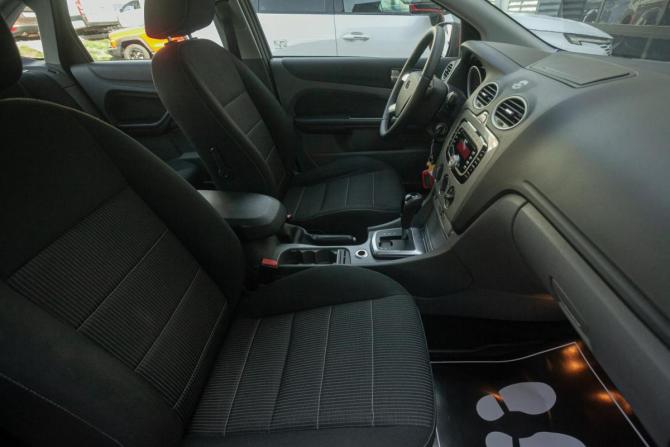 Ford Focus II Рестайлинг с пробегом 2011 года, цена 748 000 рублей, 140000 км, седан, Автокод Объявления