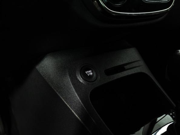 Renault Kaptur I с пробегом 2018 года, цена 1 159 585 рублей, 178202 км, внедорожник, Автокод Объявления