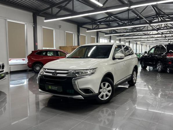 Mitsubishi Outlander III Рестайлинг 2 с пробегом 2016 года, цена 1 580 000 рублей, 140255 км, внедорожник, Автокод Объявления