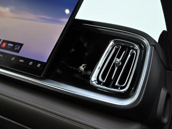 Geely Monjaro I Рестайлинг 2 с пробегом 2026 года, цена 3 999 000 рублей, 12 км, внедорожник, Автокод Объявления