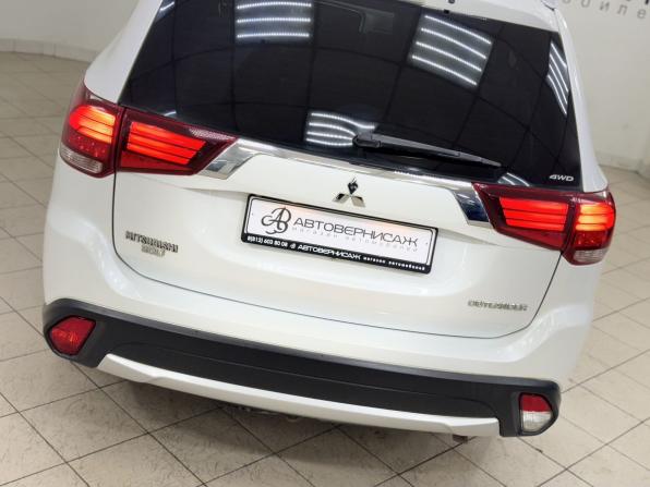 Mitsubishi Outlander III Рестайлинг 2 с пробегом 2016 года, цена 2 050 000 рублей, 65741 км, внедорожник, Автокод Объявления