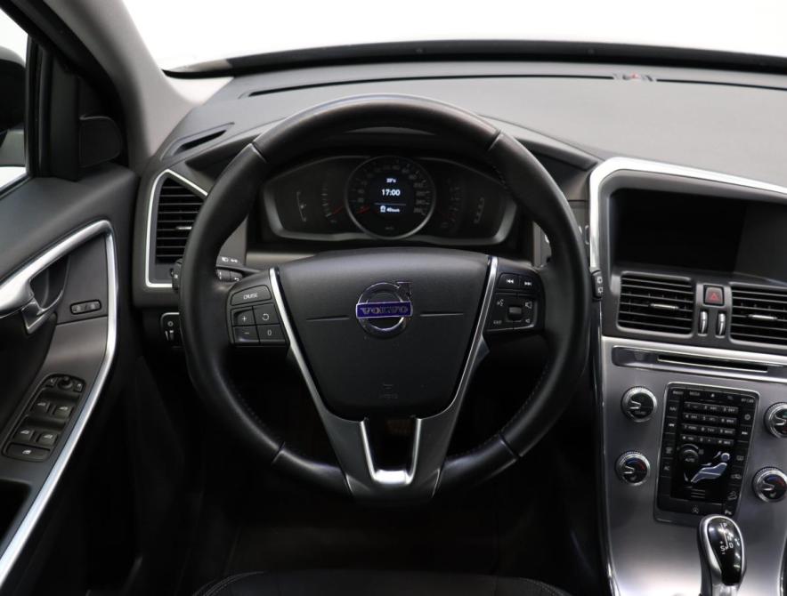 Volvo XC60 I Рестайлинг Санкт-Петербург  - изображение 9