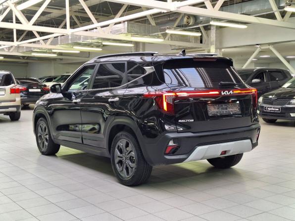 Kia Seltos I Рестайлинг с пробегом 2023 года, цена 2 300 000 рублей, 44762 км, внедорожник, Автокод Объявления