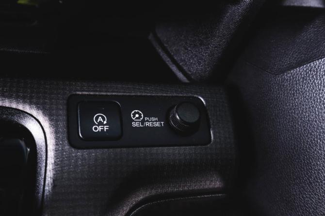 Honda Stepwgn V с пробегом 2017 года, цена 2 119 000 рублей, 106000 км, минивэн, Автокод Объявления