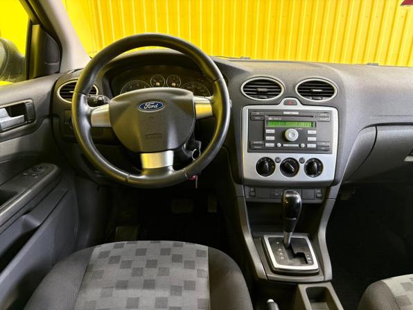 Ford Focus II с пробегом 2005 года, цена 370 000 рублей, 234000 км, седан, Автокод Объявления