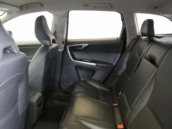 Volvo XC60 I Рестайлинг с пробегом 2015 года, цена 1 790 000 рублей, 268622 км, внедорожник, Автокод Объявления
