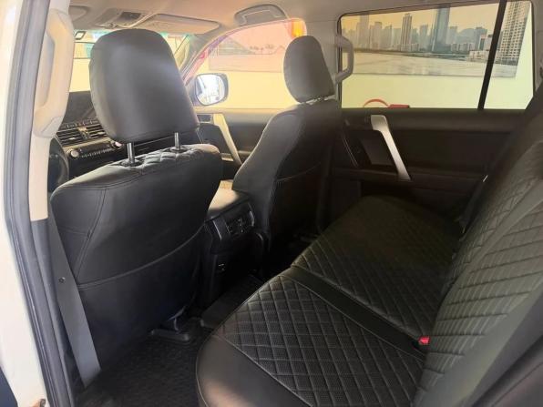Toyota Land Cruiser Prado 150 Series Рестайлинг 1 с пробегом 2015 года, цена 4 150 000 рублей, 102669 км, внедорожник, Автокод Объявления