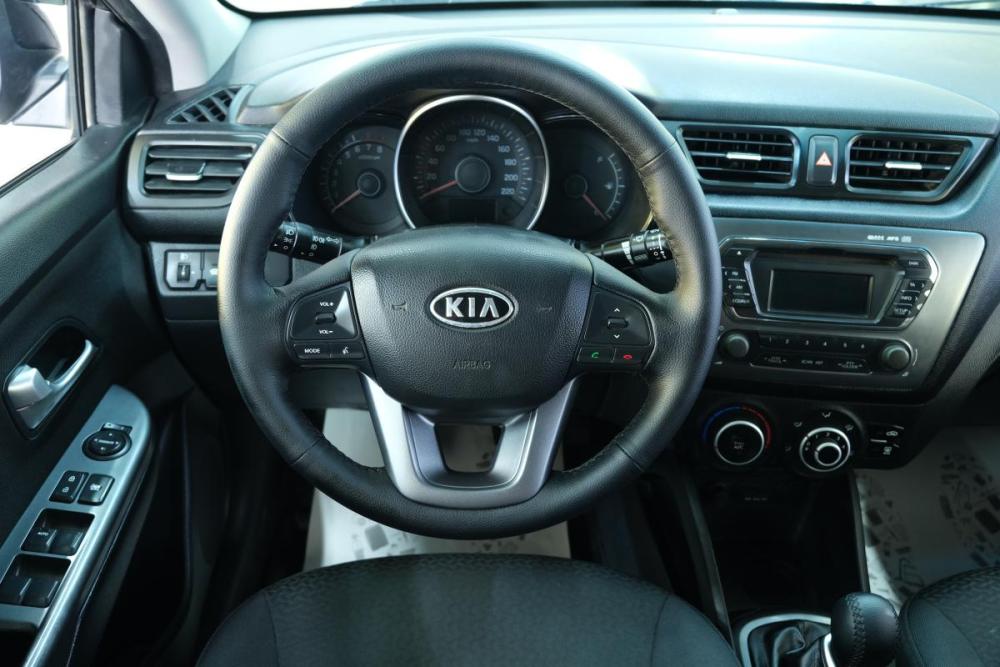 Kia Rio III Омск  - изображение 12