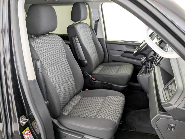 Volkswagen Multivan T6 Рестайлинг с пробегом 2021 года, цена 6 250 000 рублей, 68484 км, минивэн, Автокод Объявления