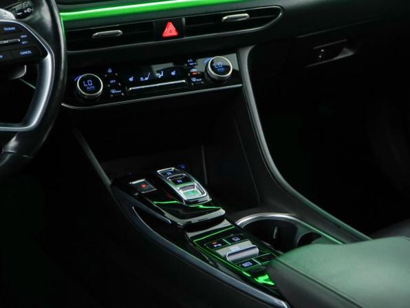 Hyundai Sonata VIII (DN8) с пробегом 2021 года, цена 2 339 050 рублей, 122611 км, седан, Автокод Объявления