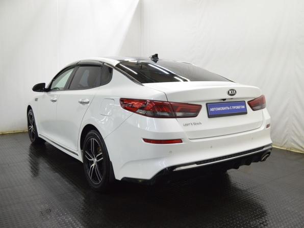 Kia Optima IV Рестайлинг с пробегом 2018 года, цена 1 300 000 рублей, 121017 км, седан, Автокод Объявления