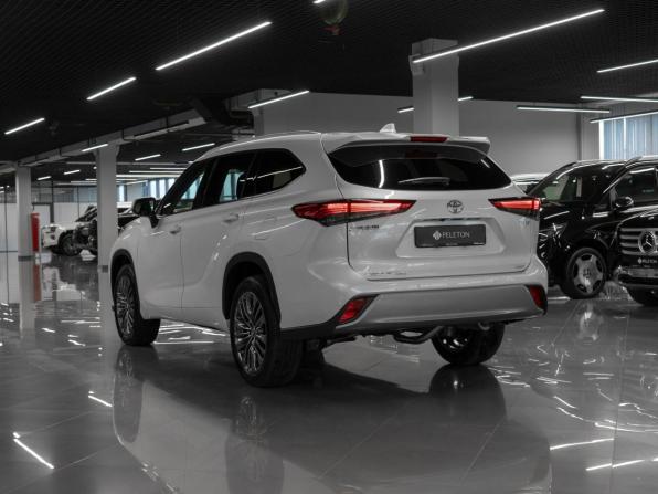 Toyota Highlander IV (XU70) с пробегом 2026 года, цена 5 500 000 рублей, 25 км, внедорожник, Автокод Объявления