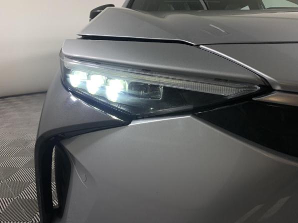 Toyota bZ4X I с пробегом 2022 года, цена 3 190 000 рублей, 33700 км, внедорожник, Автокод Объявления