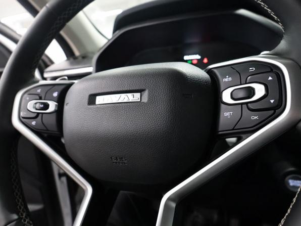 Haval Jolion I Рестайлинг с пробегом 2025 года, цена 1 995 000 рублей, 27000 км, внедорожник, Автокод Объявления