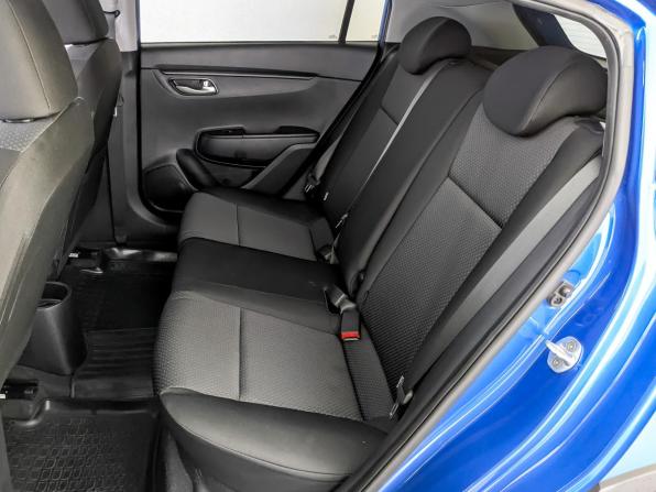 Kia Rio IV Рестайлинг с пробегом 2021 года, цена 1 860 000 рублей, 27861 км, хэтчбек, Автокод Объявления