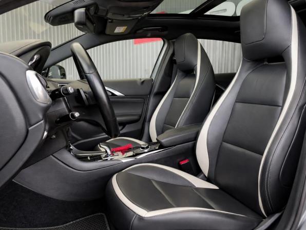Infiniti Q30 с пробегом 2019 года, цена 2 697 000 рублей, 89173 км, хэтчбек, Автокод Объявления