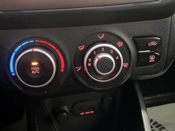 Kia Rio III с пробегом 2014 года, цена 891 000 рублей, 156008 км, хэтчбек, Автокод Объявления