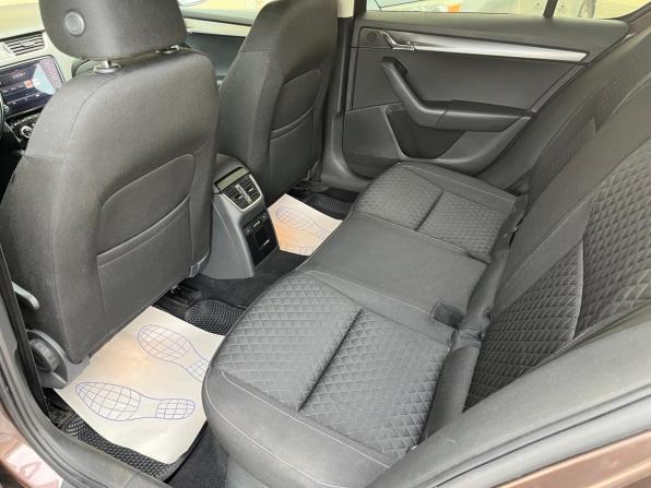 Skoda Octavia III (A7) Рестайлинг с пробегом 2018 года, цена 1 650 000 рублей, 137790 км, лифтбек, Автокод Объявления