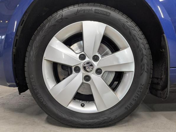 Skoda Octavia III (A7) Рестайлинг с пробегом 2019 года, цена 1 800 000 рублей, 91035 км, лифтбек, Автокод Объявления