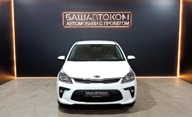 Kia Rio IV с пробегом 2019 года, цена 1 449 000 рублей, 74839 км, седан, Автокод Объявления