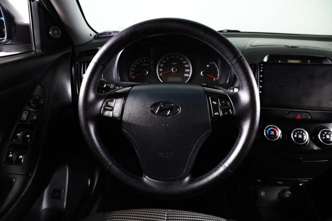 Hyundai Elantra IV (HD) с пробегом 2010 года, цена 759 000 рублей, 213000 км, седан, Автокод Объявления