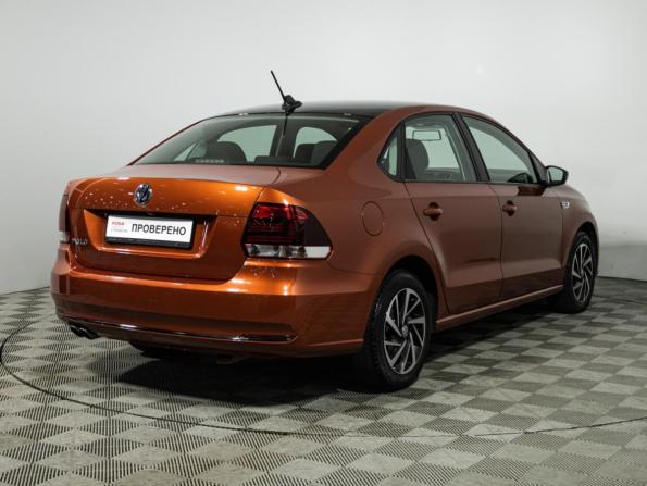 Volkswagen Polo V Рестайлинг с пробегом 2018 года, цена 1 299 700 рублей, 152939 км, седан, Автокод Объявления