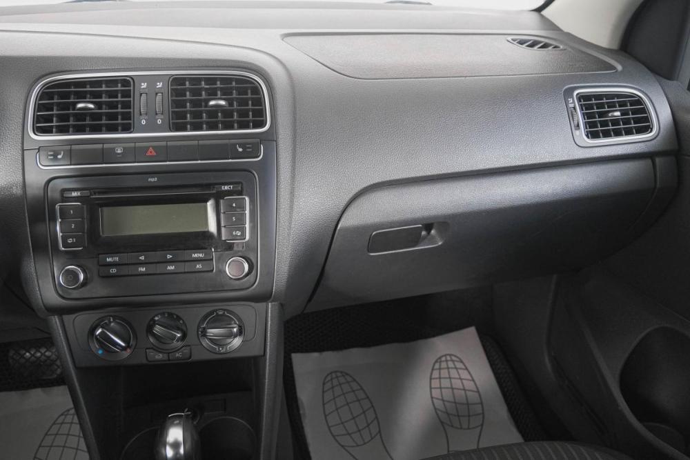 Volkswagen Polo V Кемерово  - изображение 15