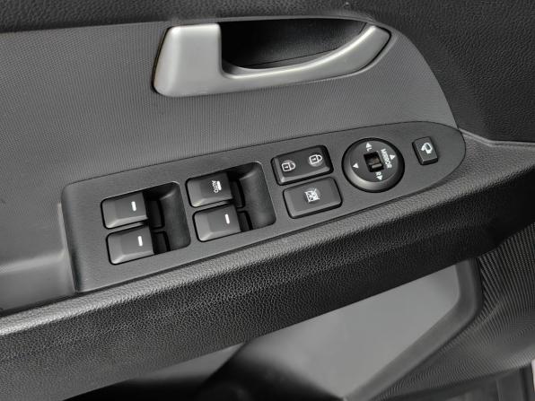 Kia Sportage III Рестайлинг с пробегом 2015 года, цена 1 399 000 рублей, 172870 км, внедорожник, Автокод Объявления