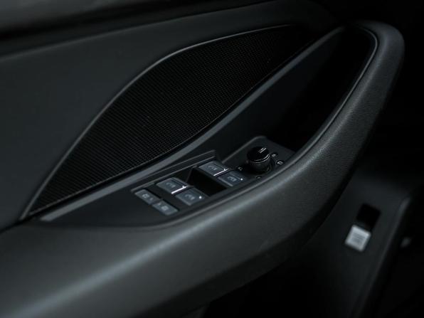 Audi Q6 с пробегом 2024 года, цена 8 347 000 рублей, 34260 км, внедорожник, Автокод Объявления
