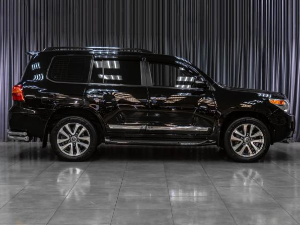 Toyota Land Cruiser 200 Series Рестайлинг 1 с пробегом 2012 года, цена 4 149 000 рублей, 217178 км, внедорожник, Автокод Объявления